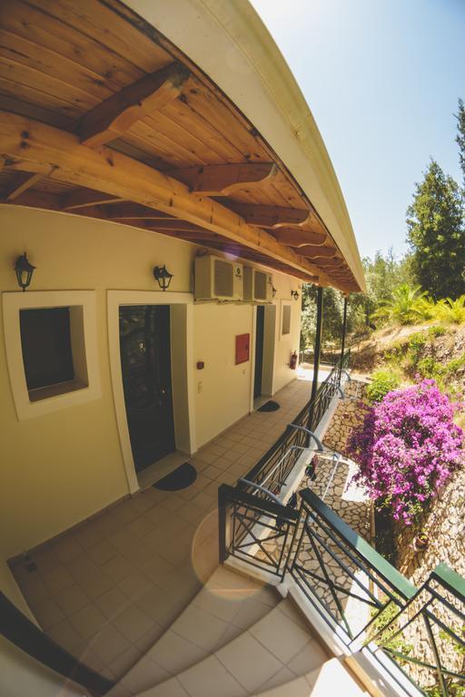 Althea Studios Lefkada Áyios Nikítas Kamer foto